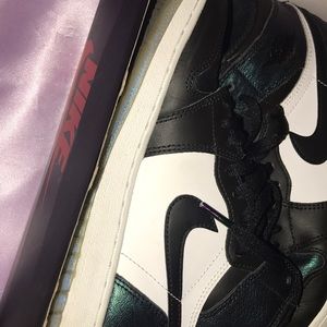 Air Jordan Retro 1 “Kaleidoscope”